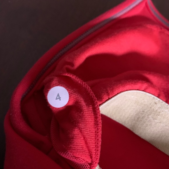 ▪️Lululemon▪️Power Y Tank - Love Red - Picture 4 of 4